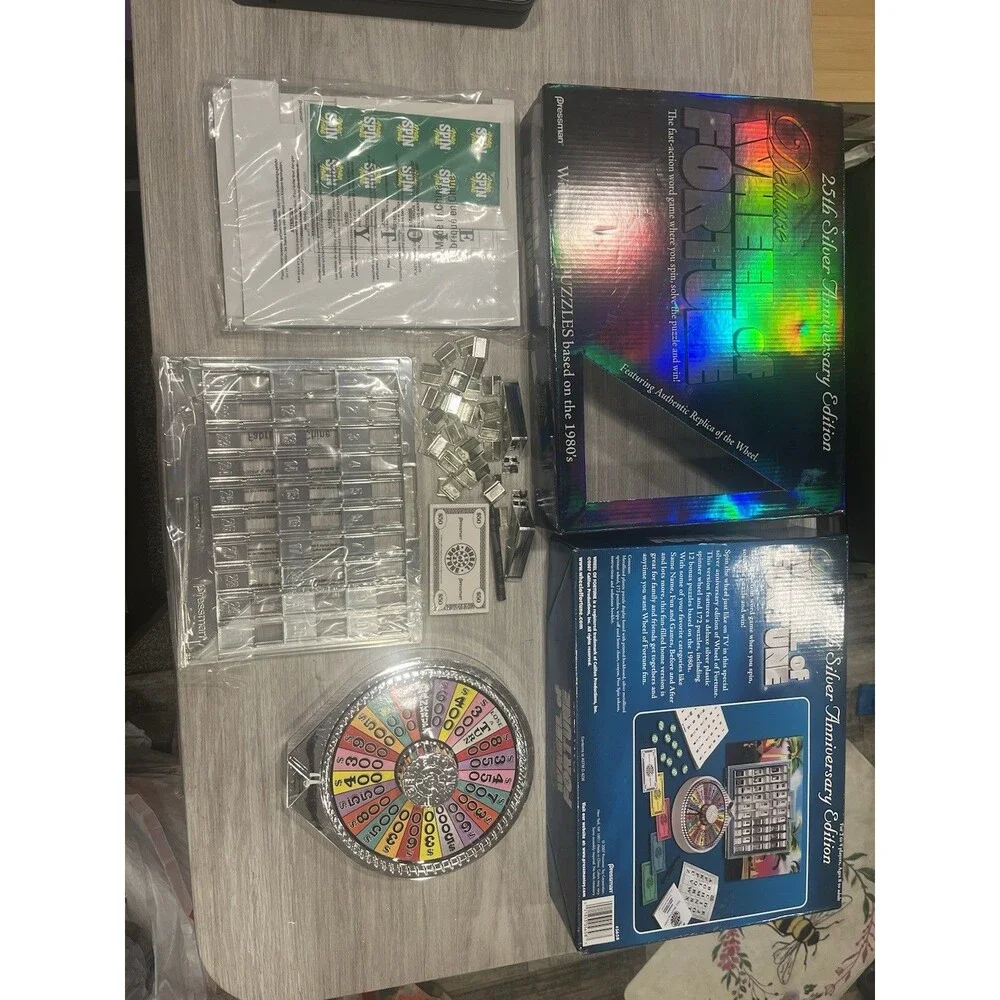 DELUXE WHEEL OF FORTUNE 25th Silver Anniversary Edition, Pressman  Bonus Puzzles